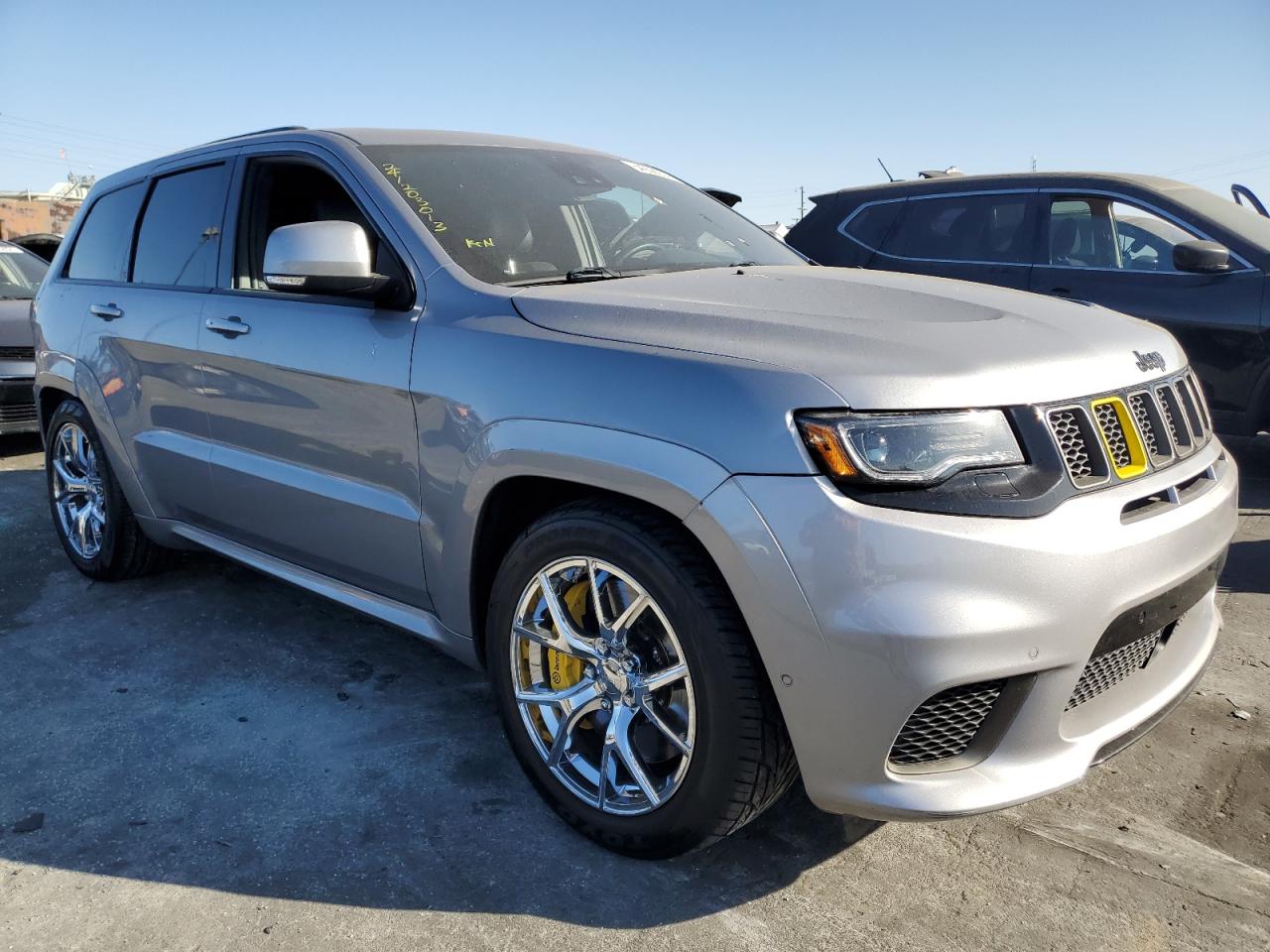 2018 Jeep Grand Cherokee - Image 4