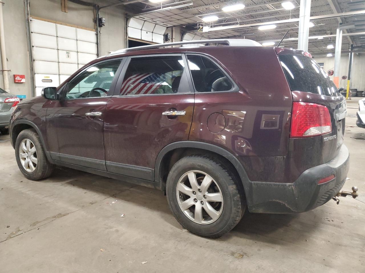 VIN 5XYKT3A64DG316313 2013 KIA SORENTO no.2