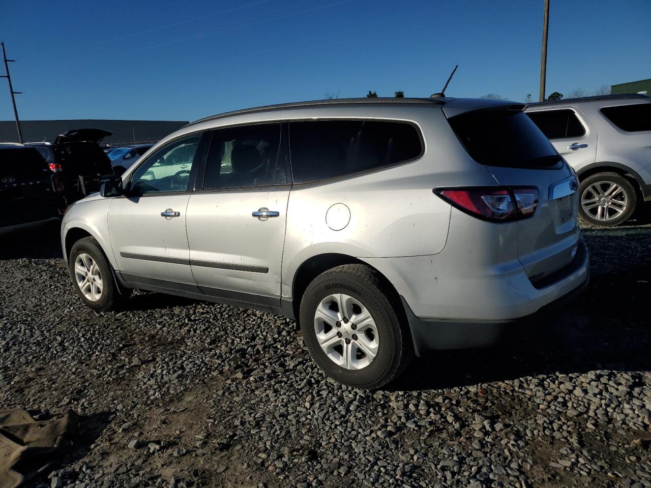 2015 Chevrolet Traverse - Image 2