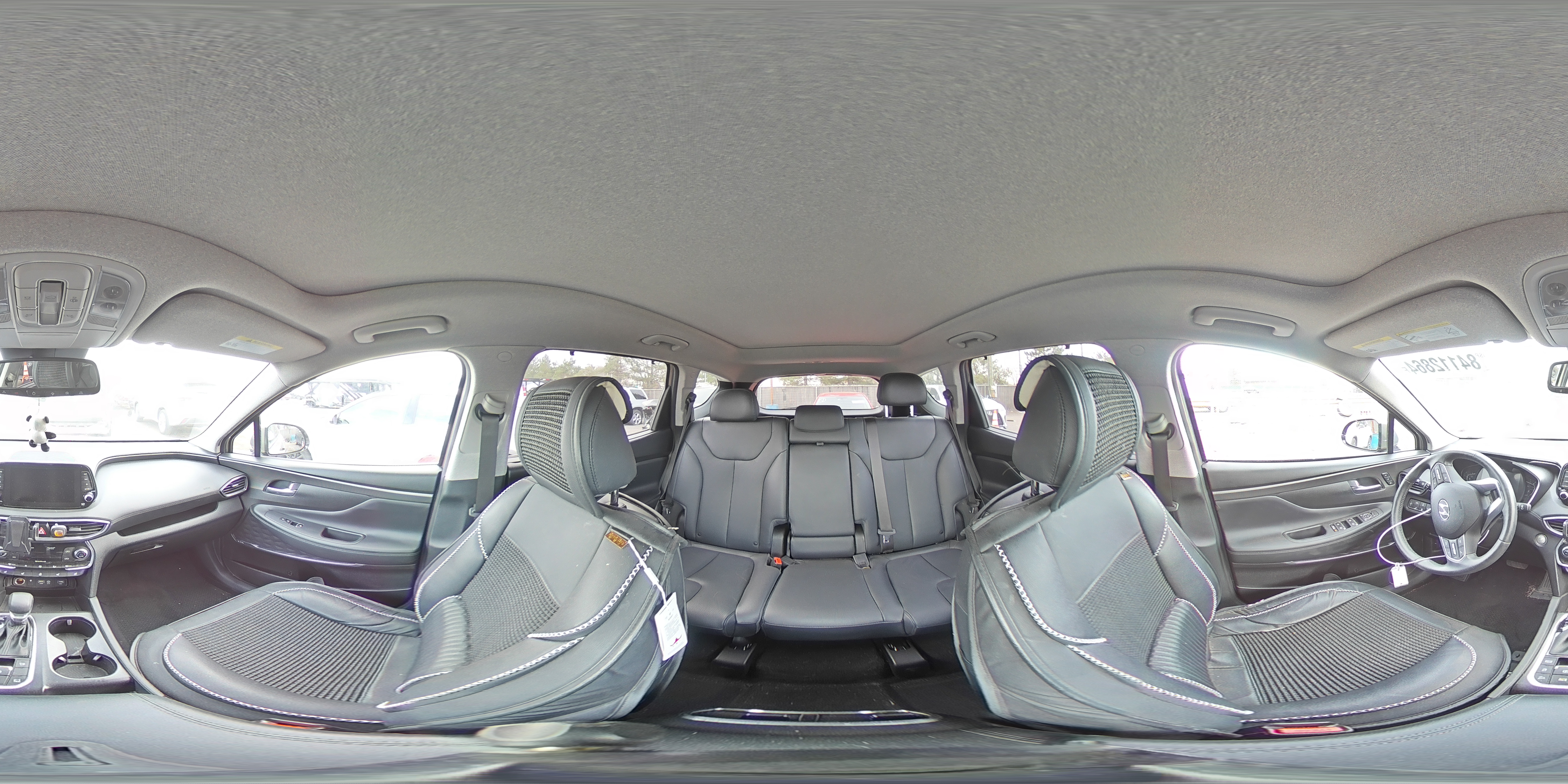 2020 Hyundai Santa Fe - Image 13
