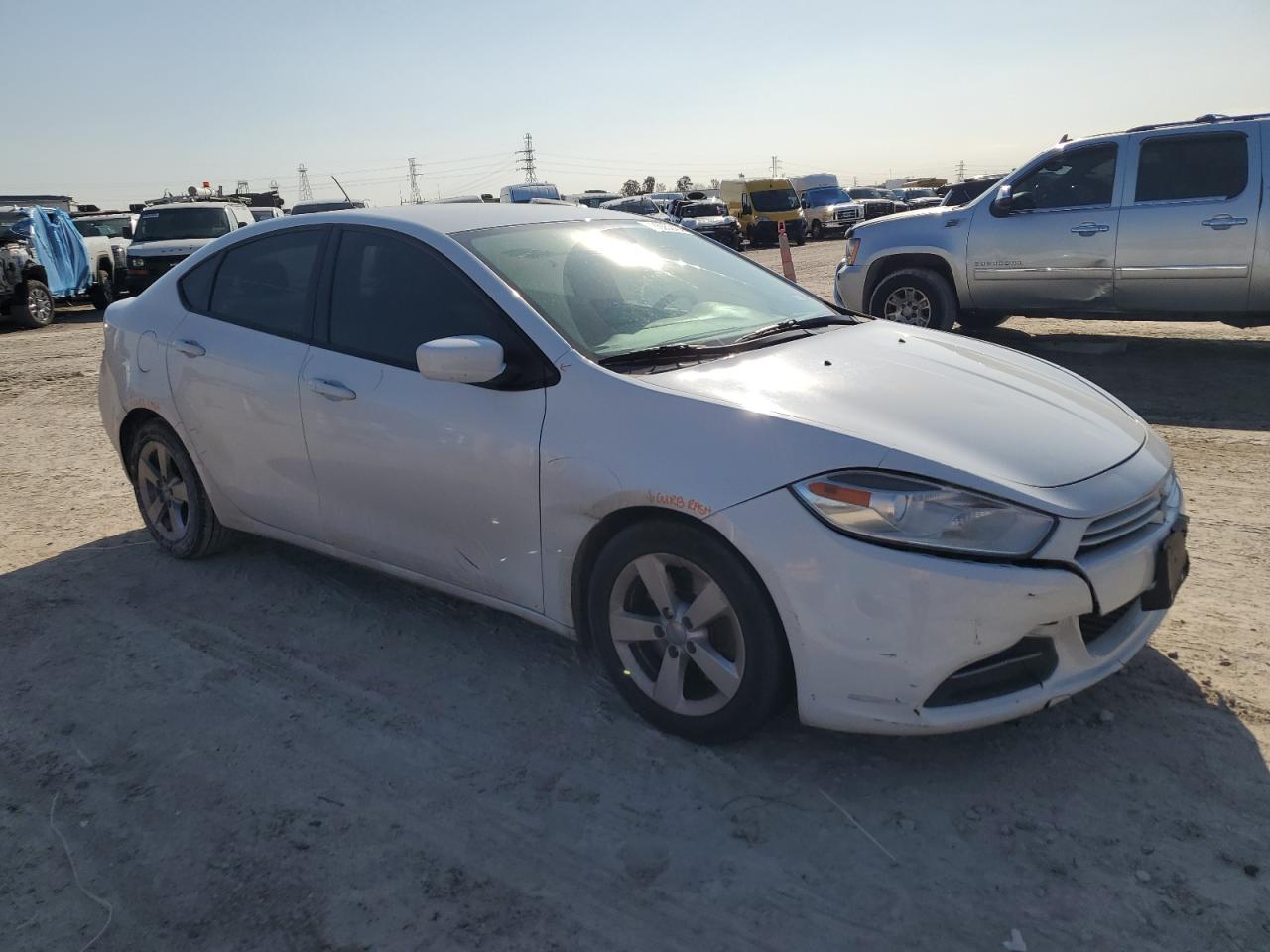 2016 Dodge Dart - Image 4
