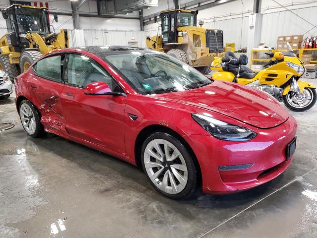  TESLA MODEL 3 2022 Красный