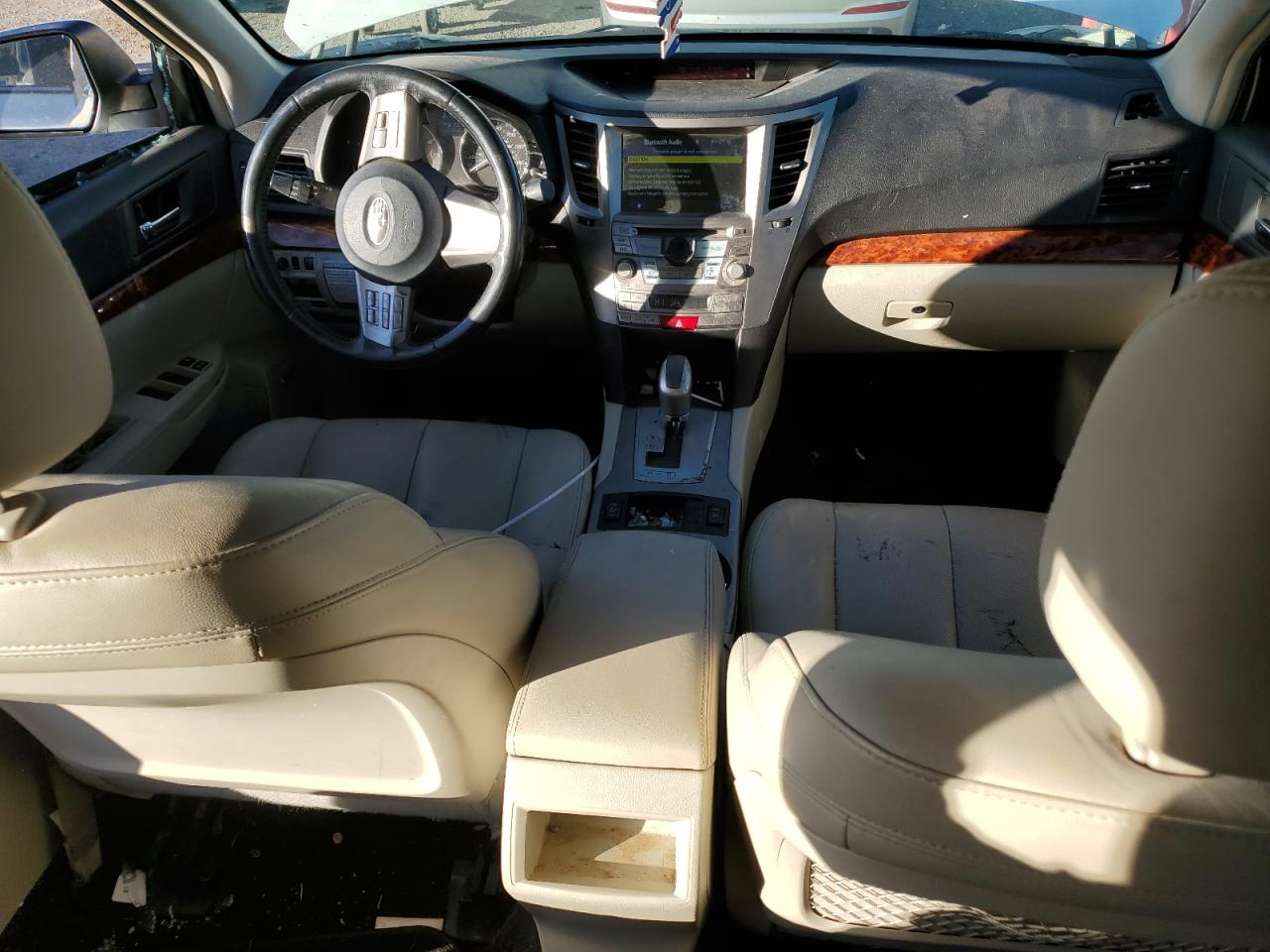 2011 Subaru Outback 2.5I Limited VIN: 4S4BRBLC0B3315555 Lot: 84175034