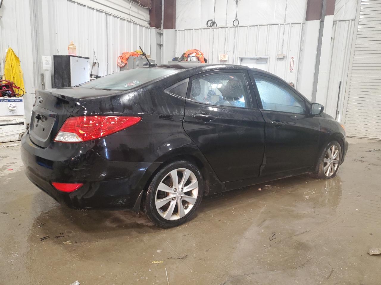 2014 Hyundai Accent - Image 3