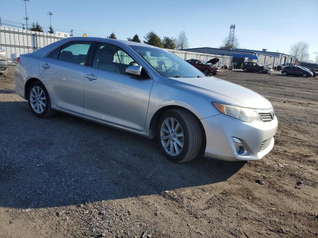  TOYOTA CAMRY 2012 Srebrny