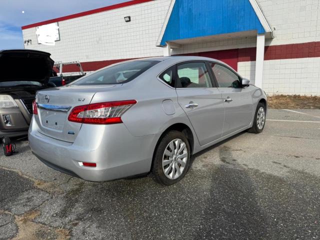 Sedans NISSAN SENTRA 2014 Srebrny