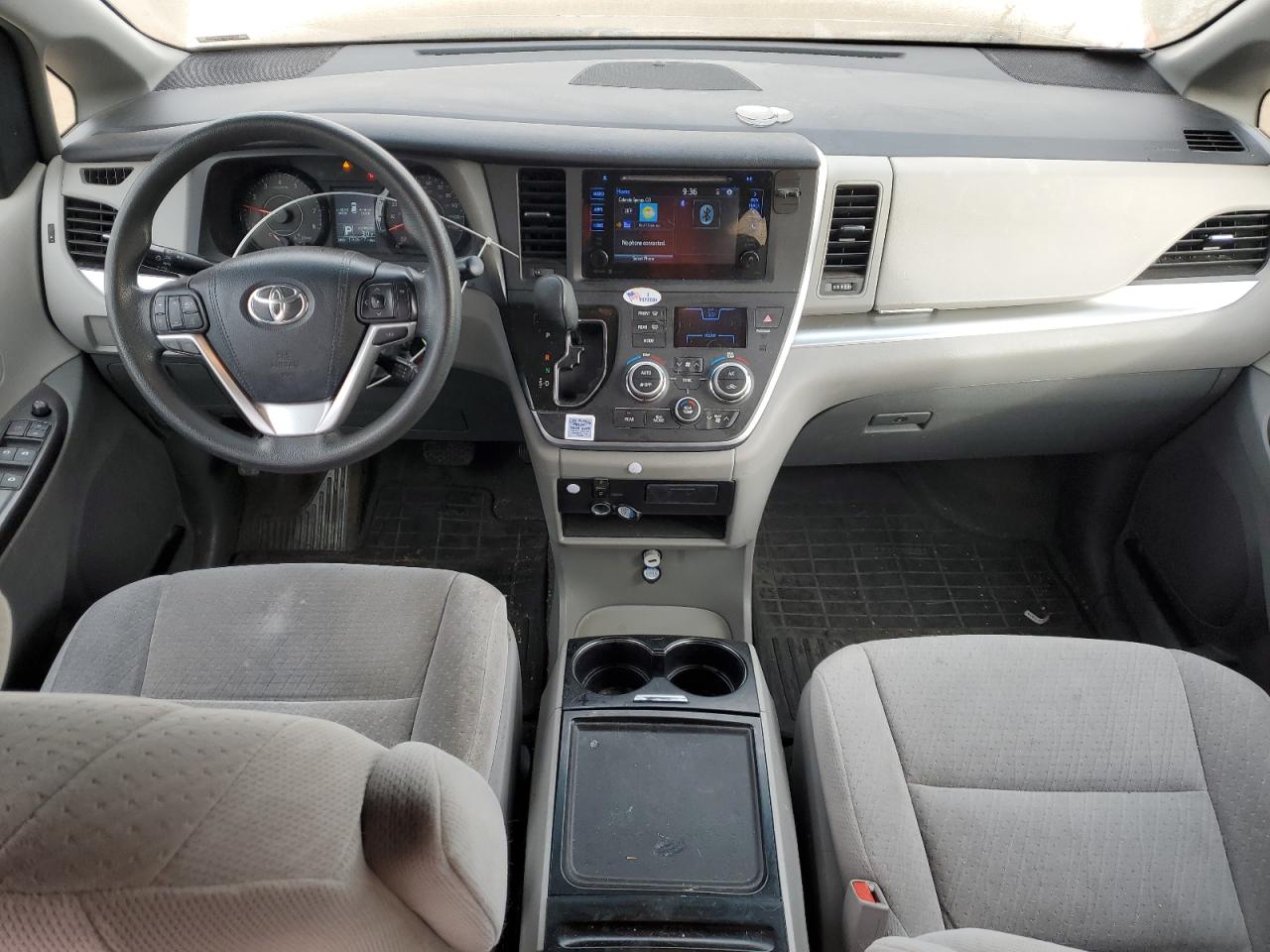 2015 Toyota Sienna Le VIN: 5TDJK3DC2FS112132 Lot: 84671734