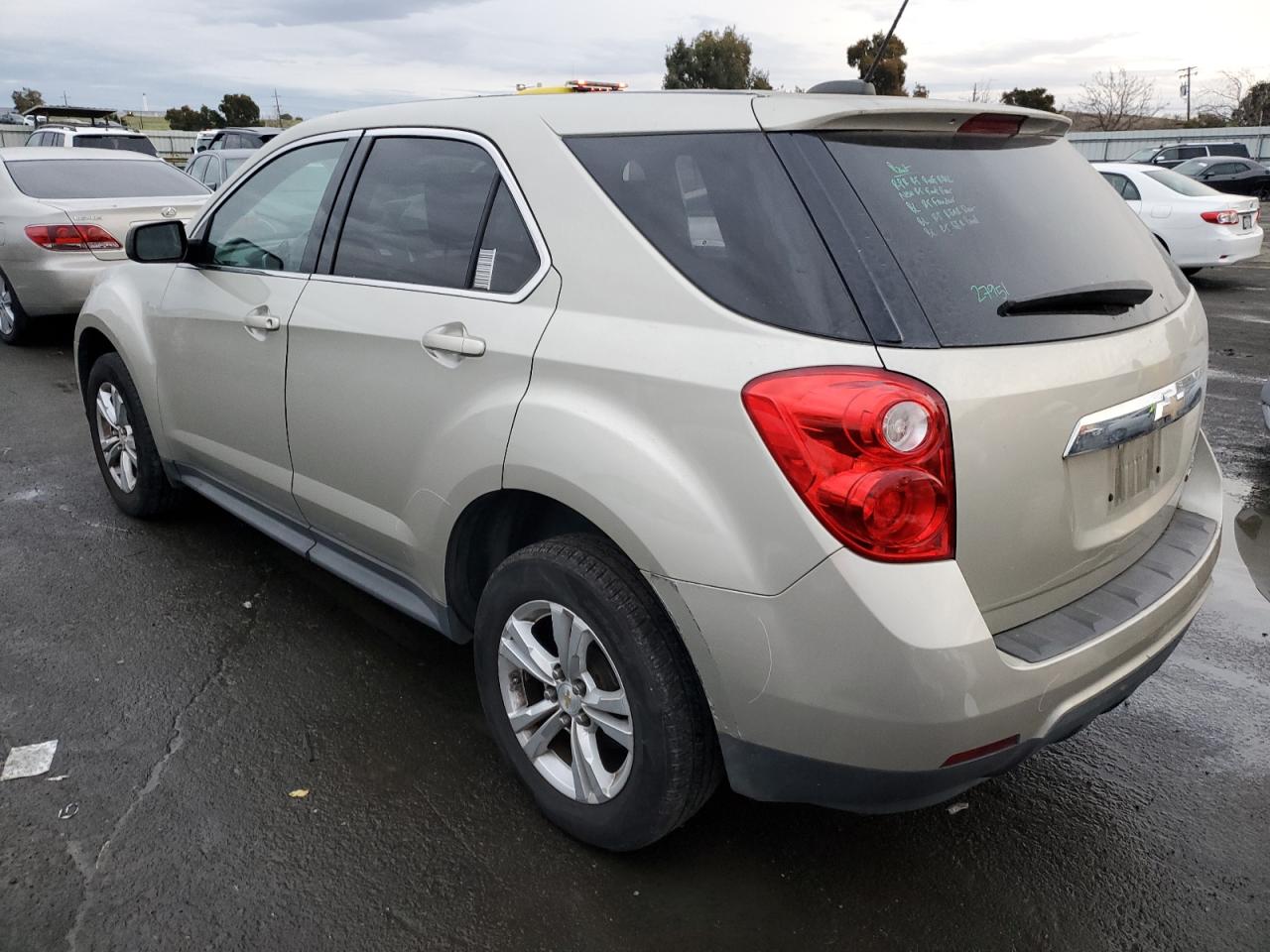 VIN 2GNALAEK9F6429690 2015 CHEVROLET EQUINOX no.2