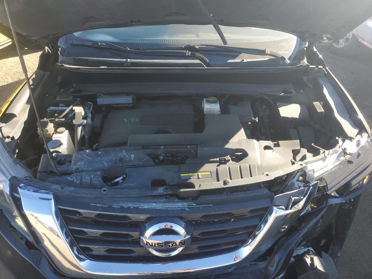 2019 Nissan Pathfinder S VIN: 5N1DR2MN2KC637686 Lot: 83536744