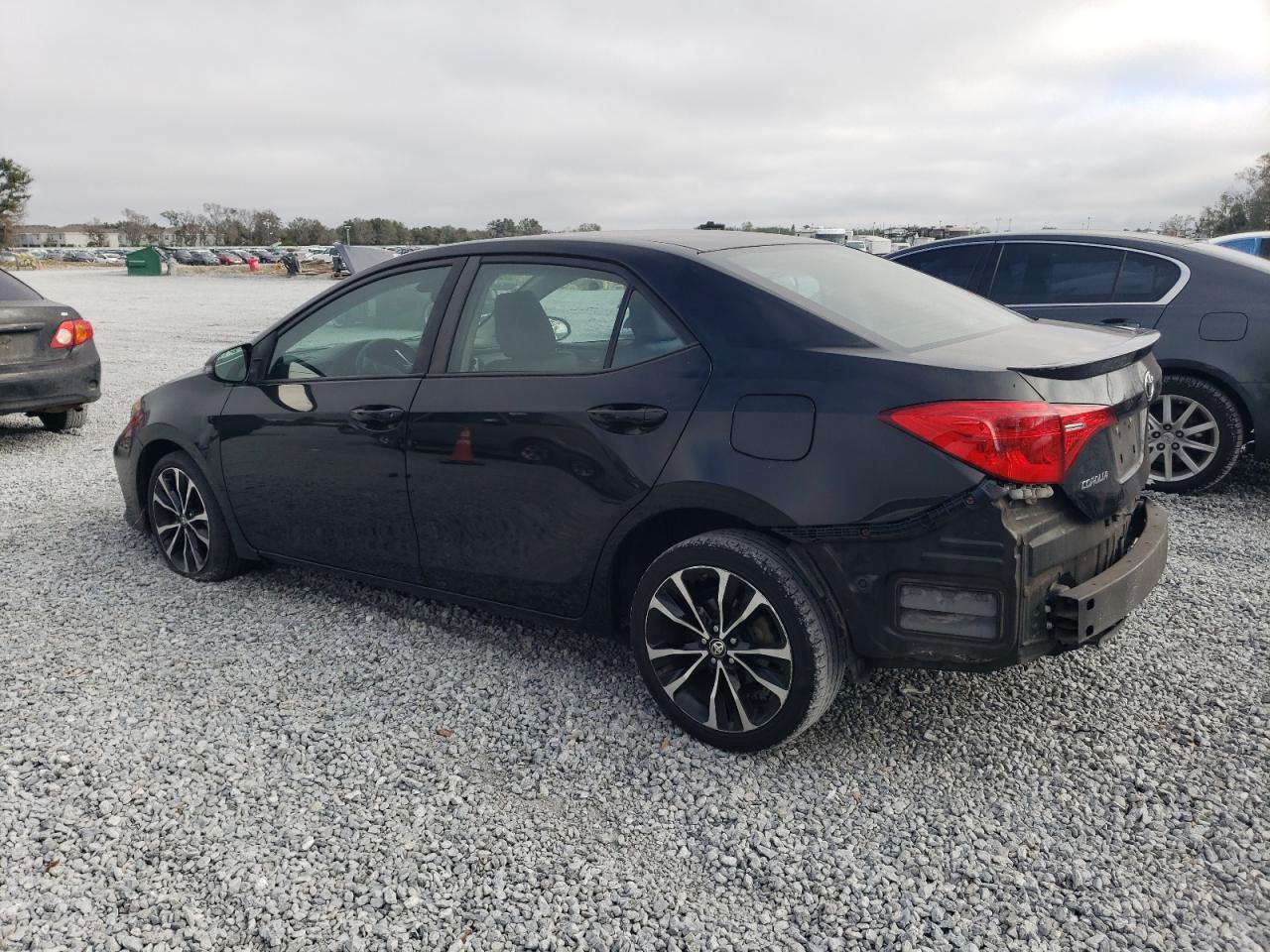 2018 Toyota Corolla - Image 2