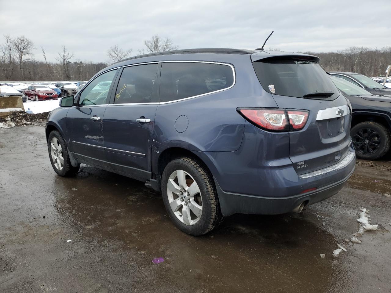 VIN 1GNKVJKD5EJ320441 2014 CHEVROLET TRAVERSE no.2