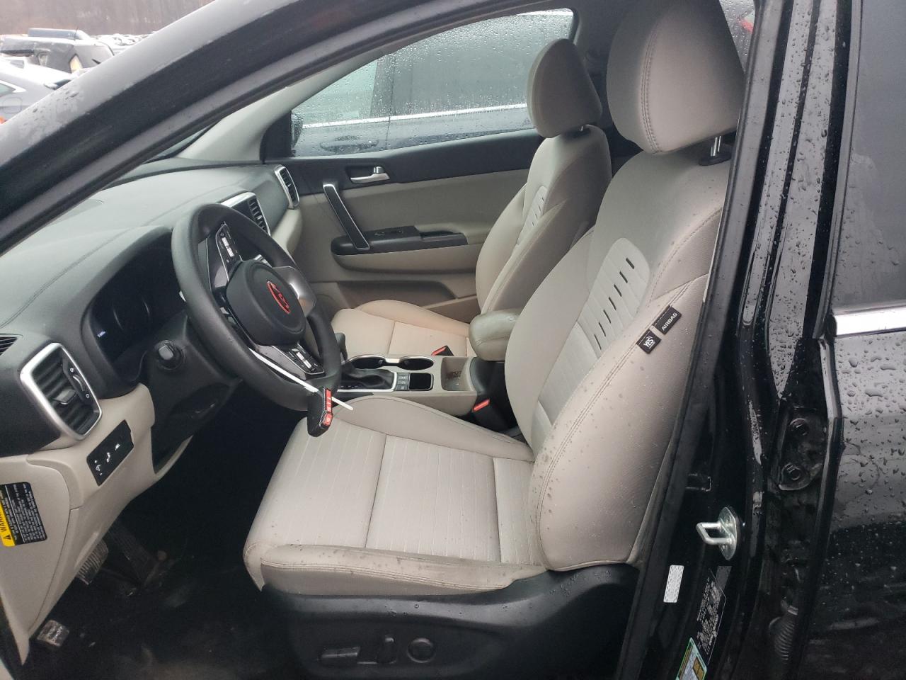 2022 Kia Sportage - Image 7