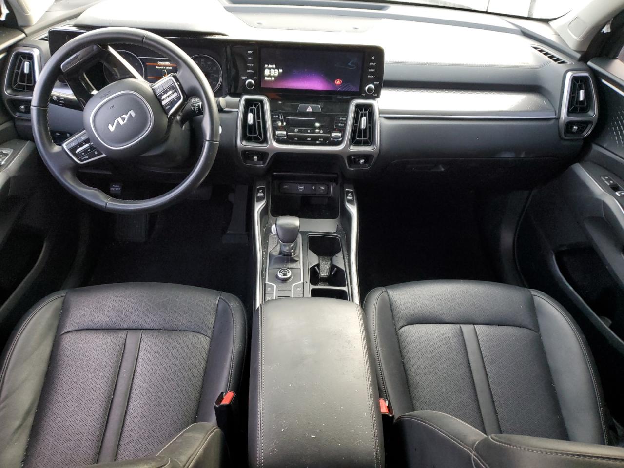 2023 Kia Sorento - Image 8