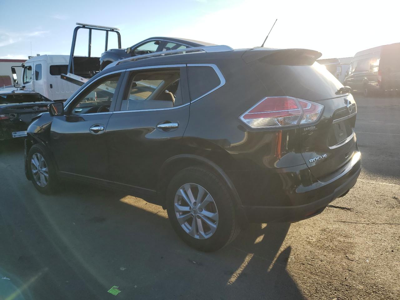 VIN KNMAT2MT2FP514220 2015 NISSAN ROGUE no.2