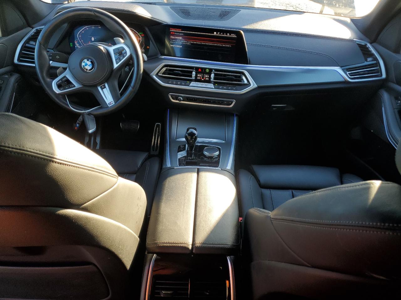 2022 BMW X5 - Image 8