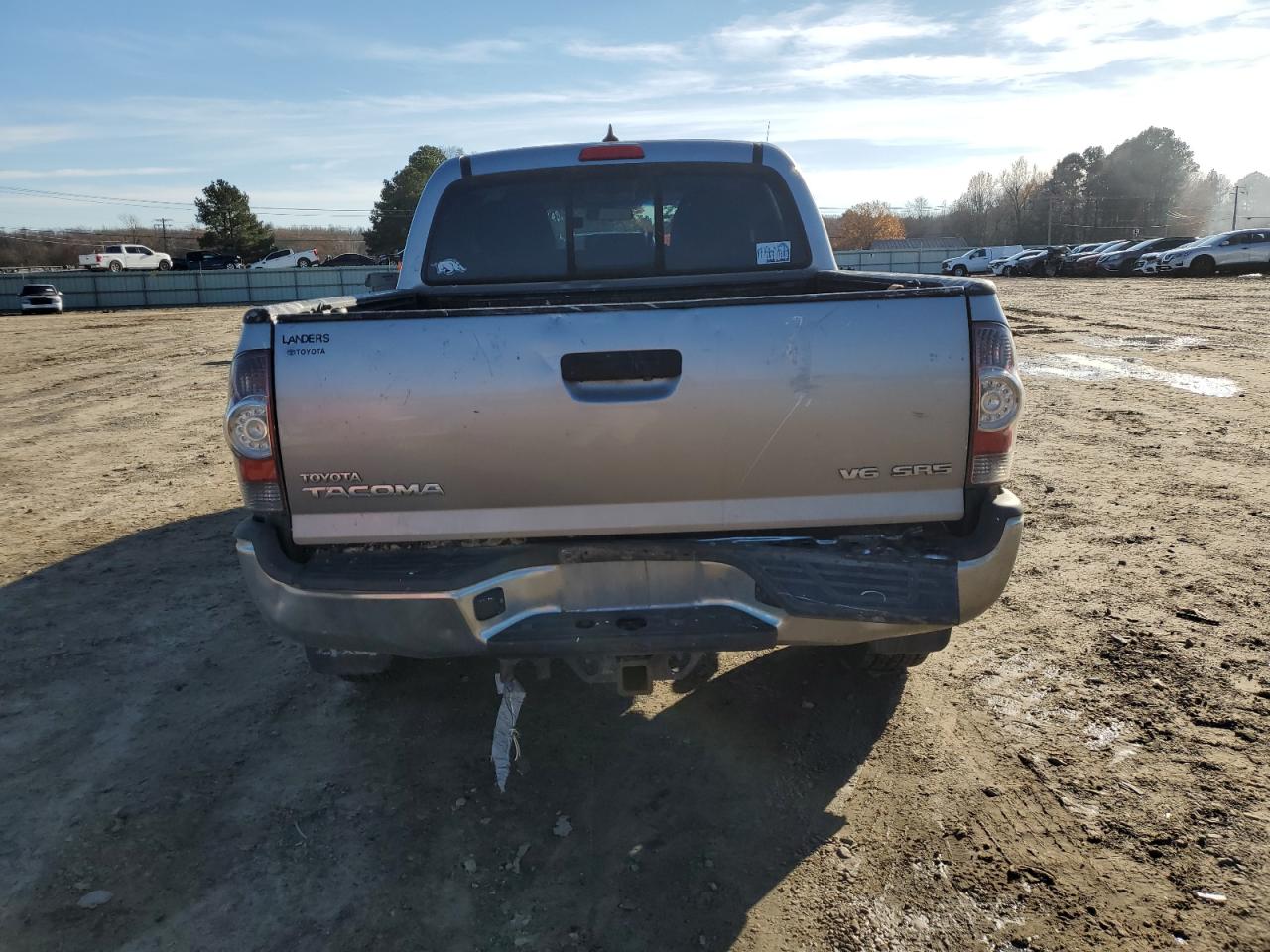 2014 Toyota Tacoma - Image 6