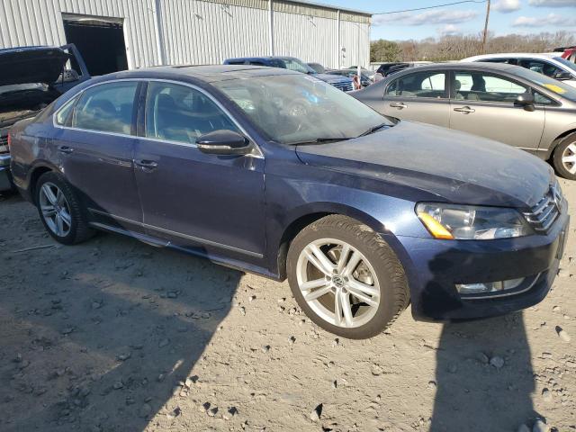  VOLKSWAGEN PASSAT 2012 Blue