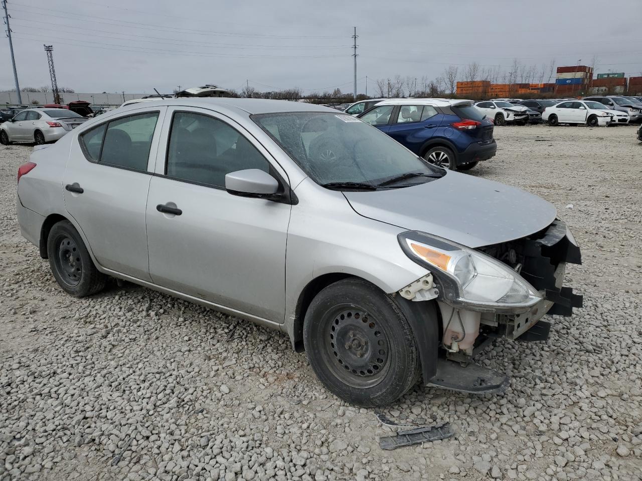 2016 Nissan Versa - Image 4