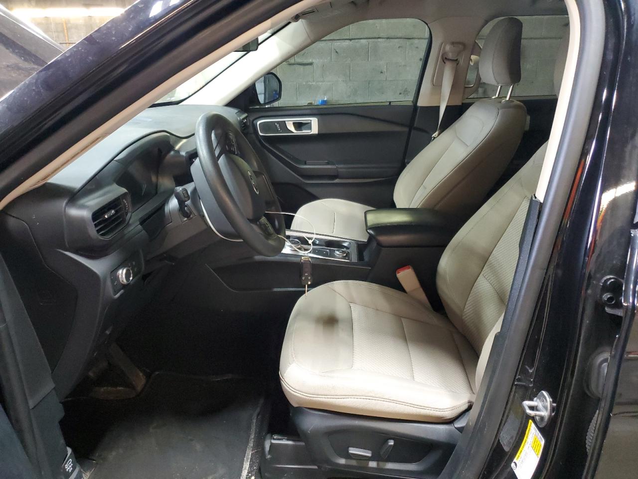 2021 Ford Explorer - Image 7