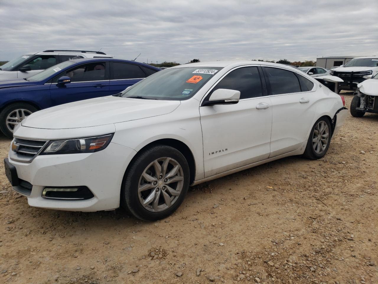 VIN 1G1105SA9JU131485 2018 CHEVROLET IMPALA no.1