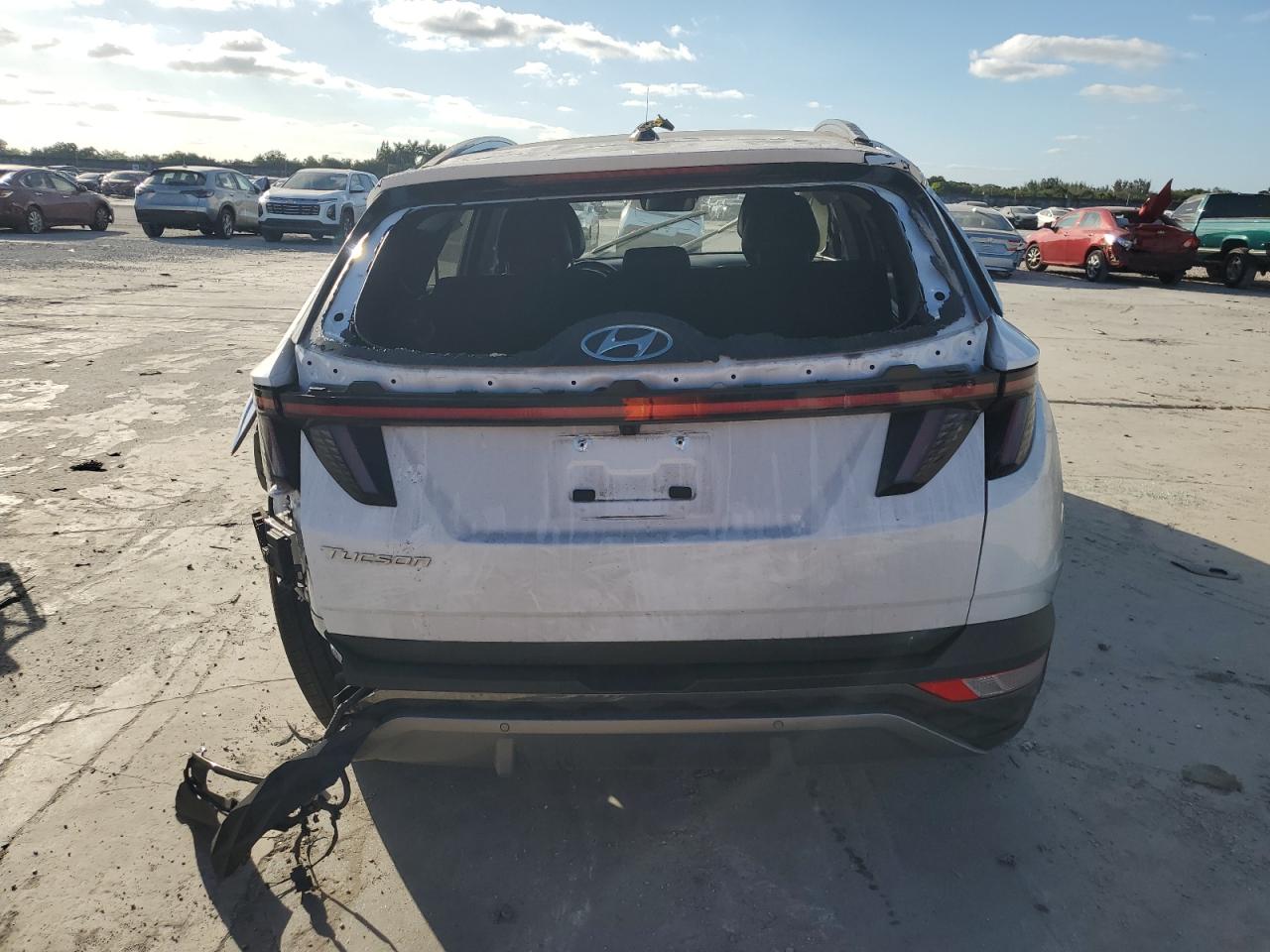 2022 Hyundai Tucson - Image 6