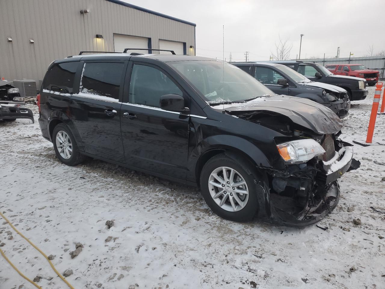 2019 Dodge Caravan - Image 4