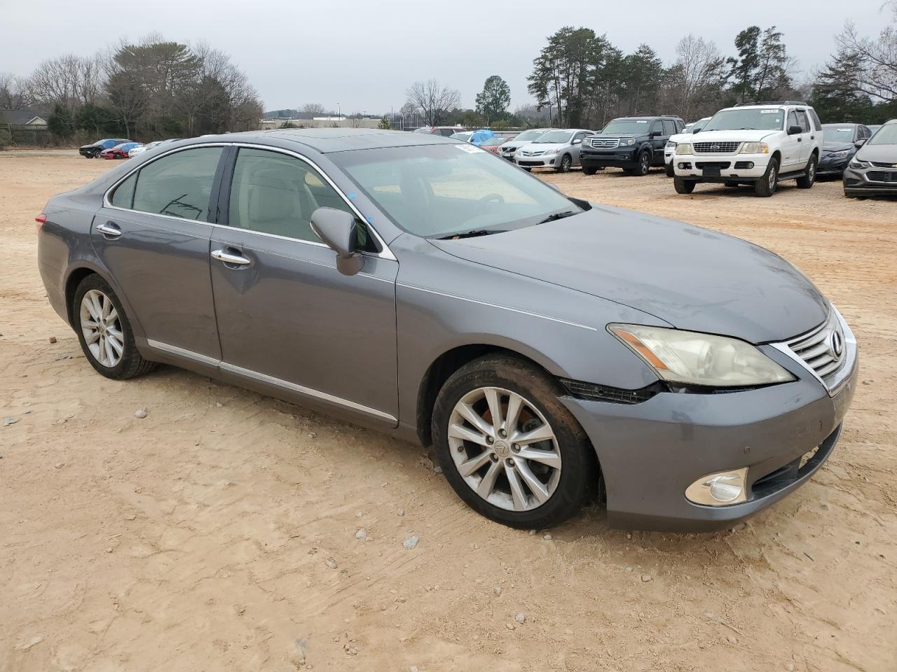 2012 Lexus ES - Image 4