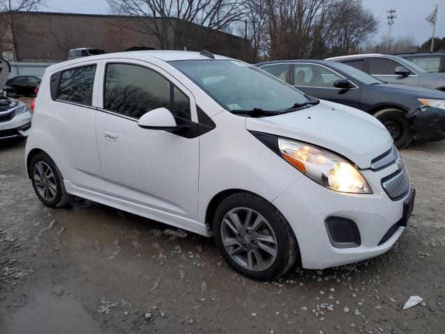 Хэтчбеки CHEVROLET SPARK 2015 Белый