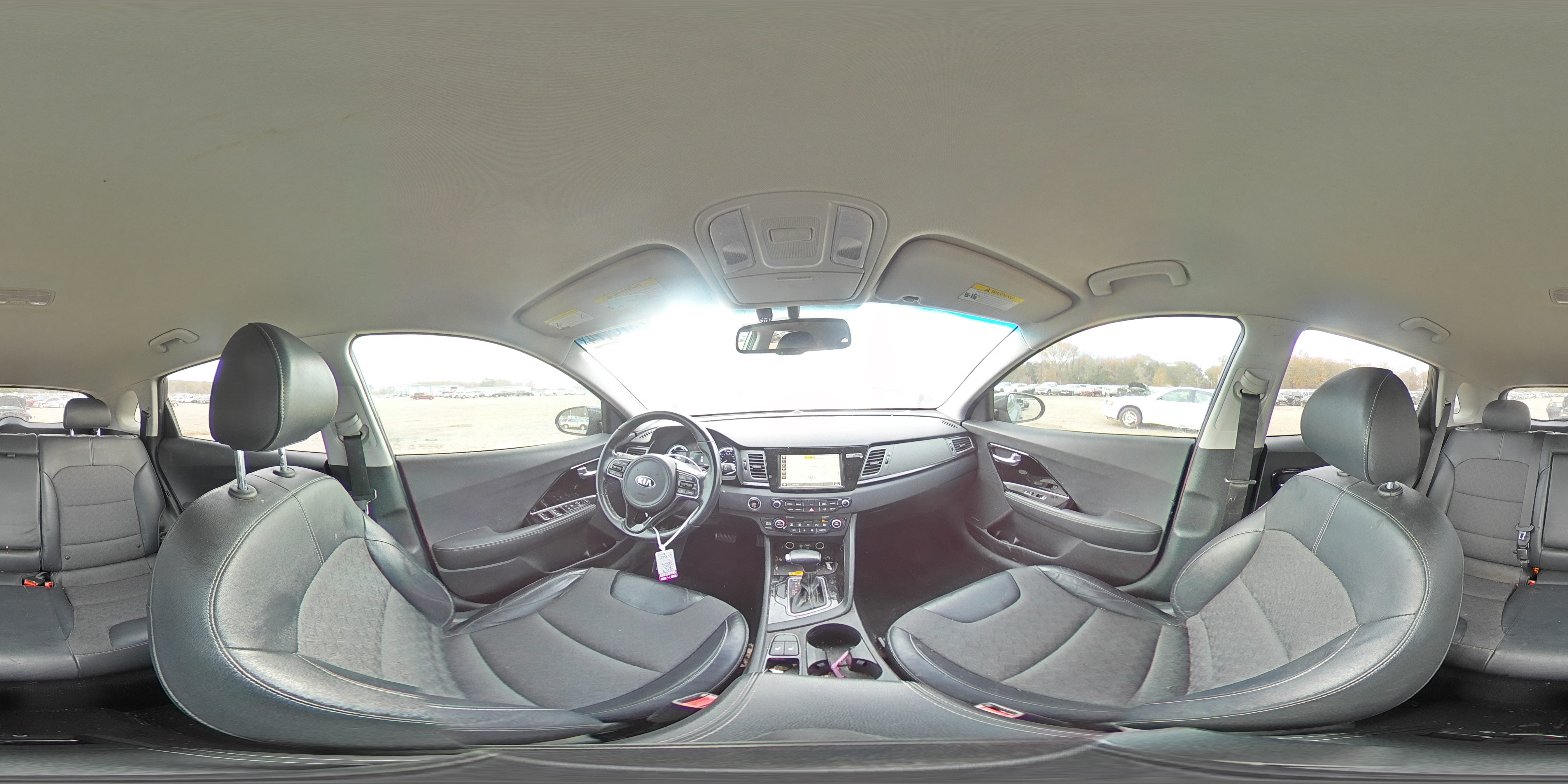 2018 Kia Niro - Image 13