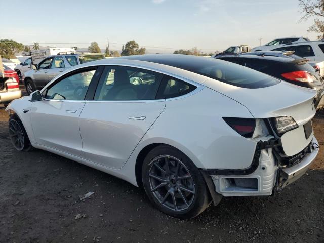  TESLA MODEL 3 2019 Белы