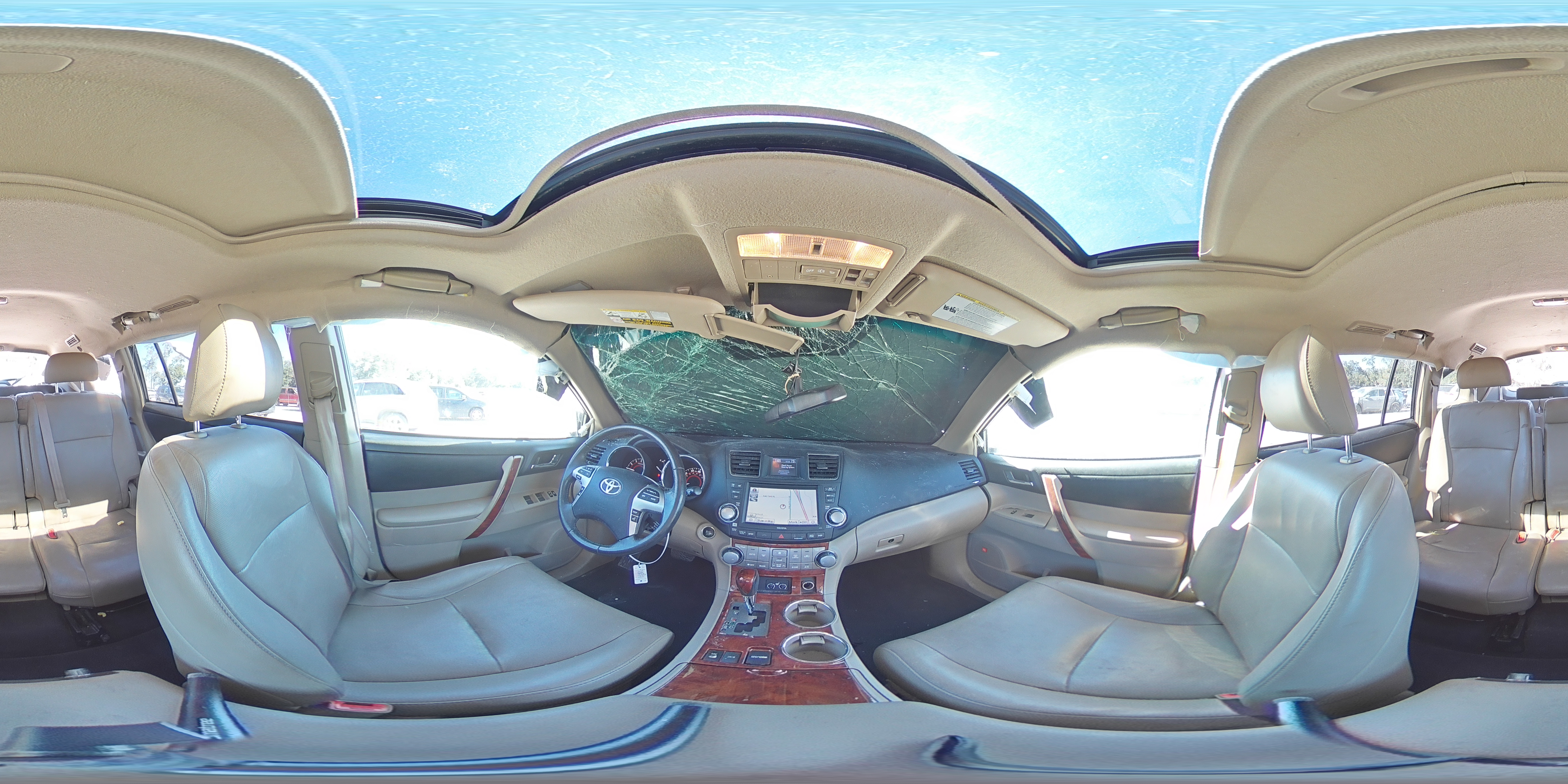 2012 Toyota Highlander - Image 13