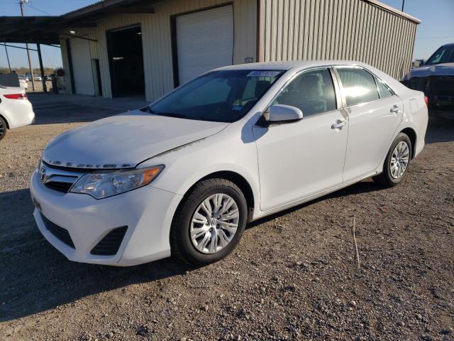  TOYOTA CAMRY 2014 Biały