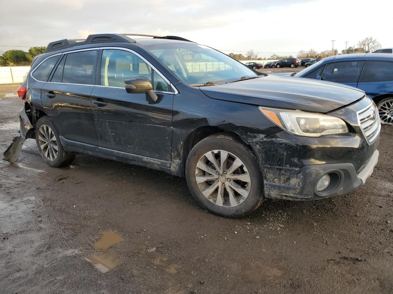 2015 Subaru Outback - Image 4