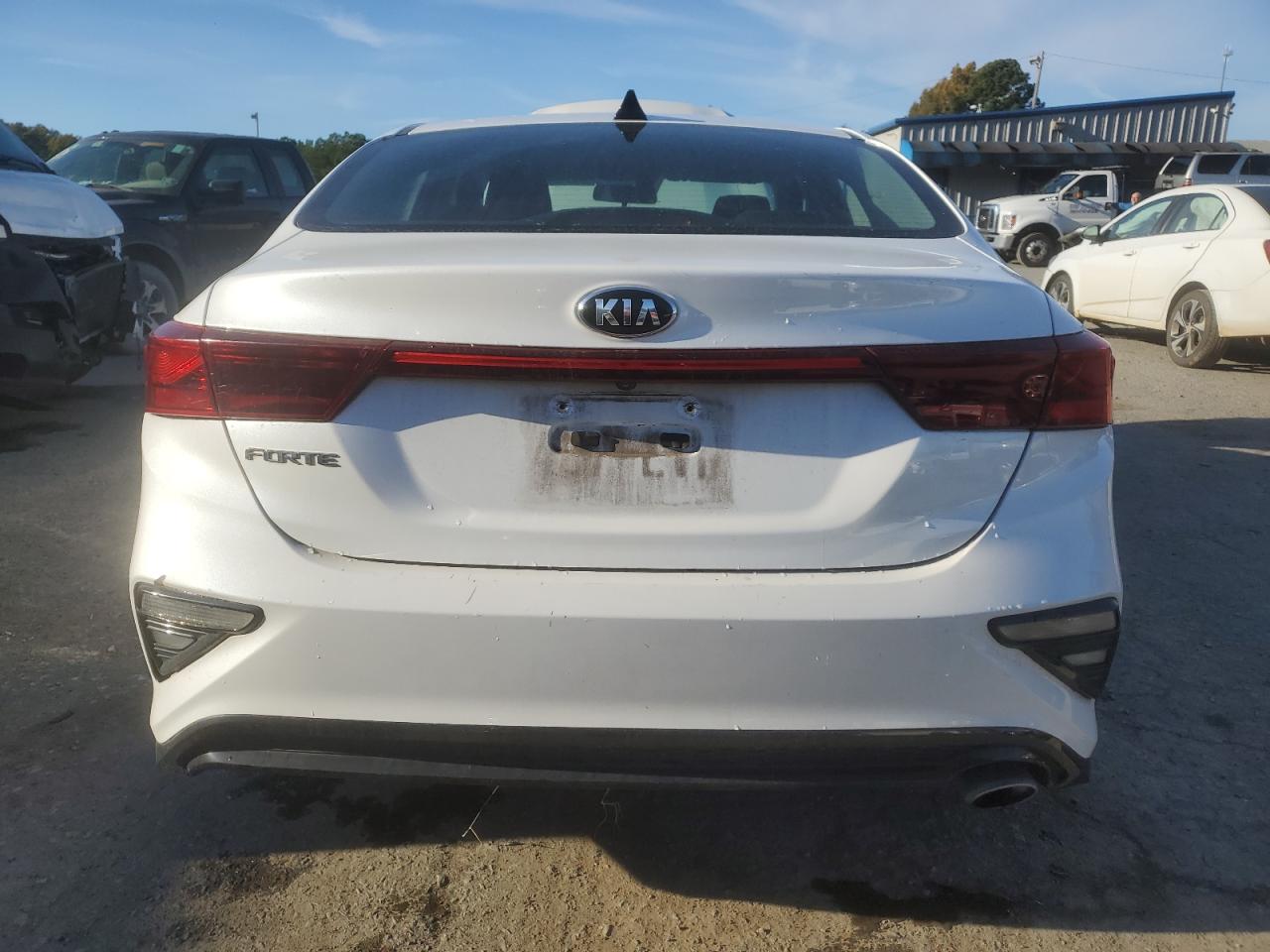 2021 Kia Forte - Image 6