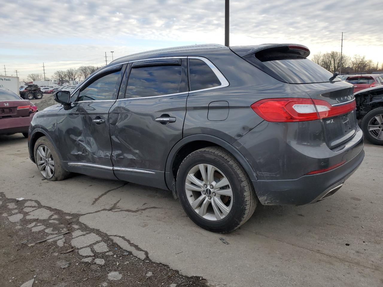 2018 Lincoln MKX - Image 2