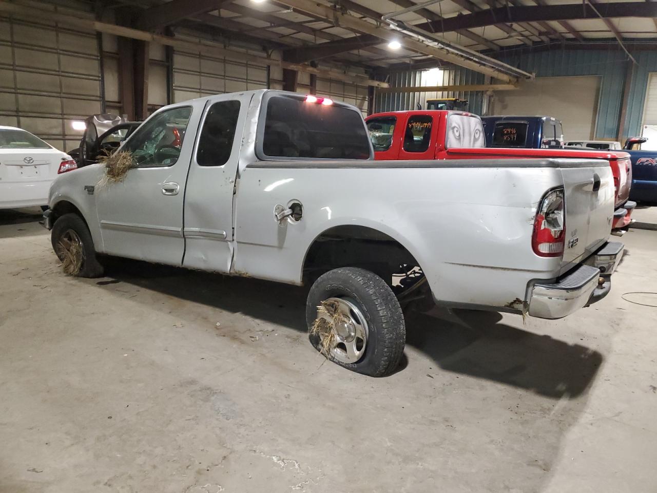 2003 Ford F-150 - Image 2
