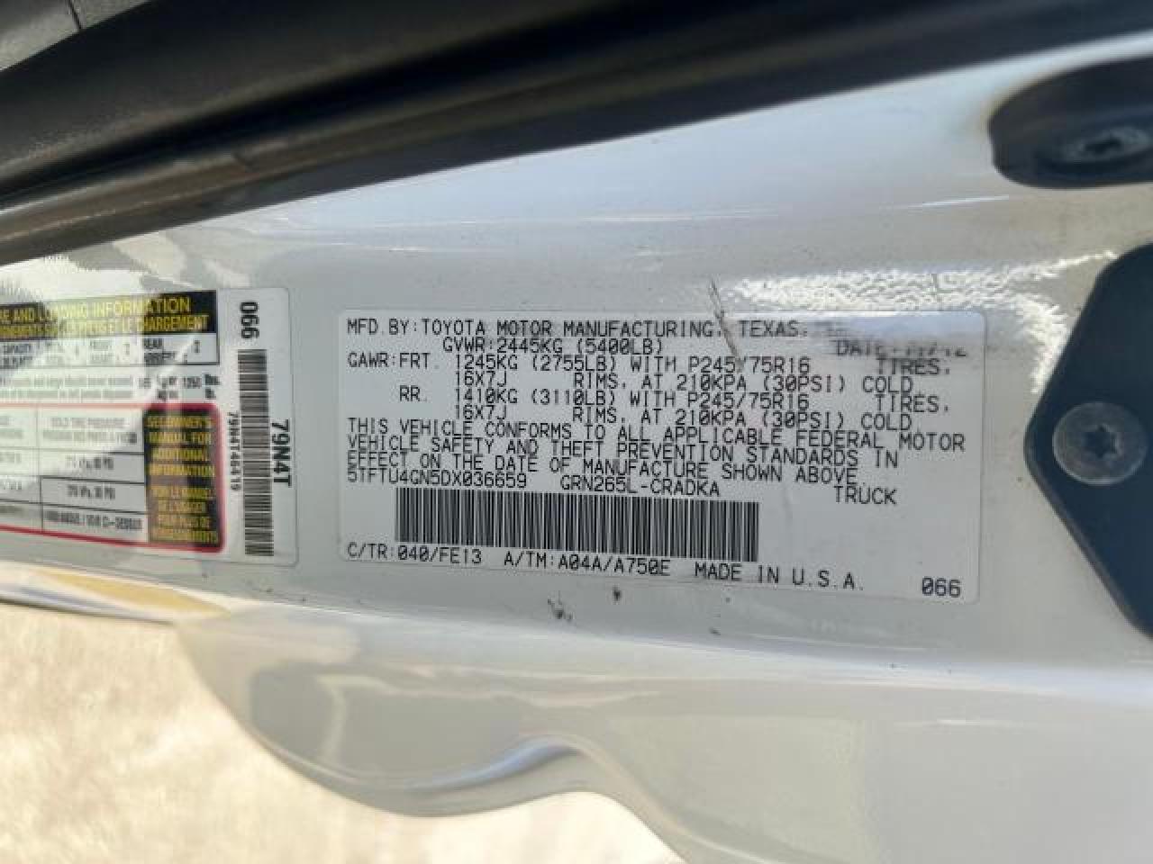 2013 Toyota Tacoma - Image 10