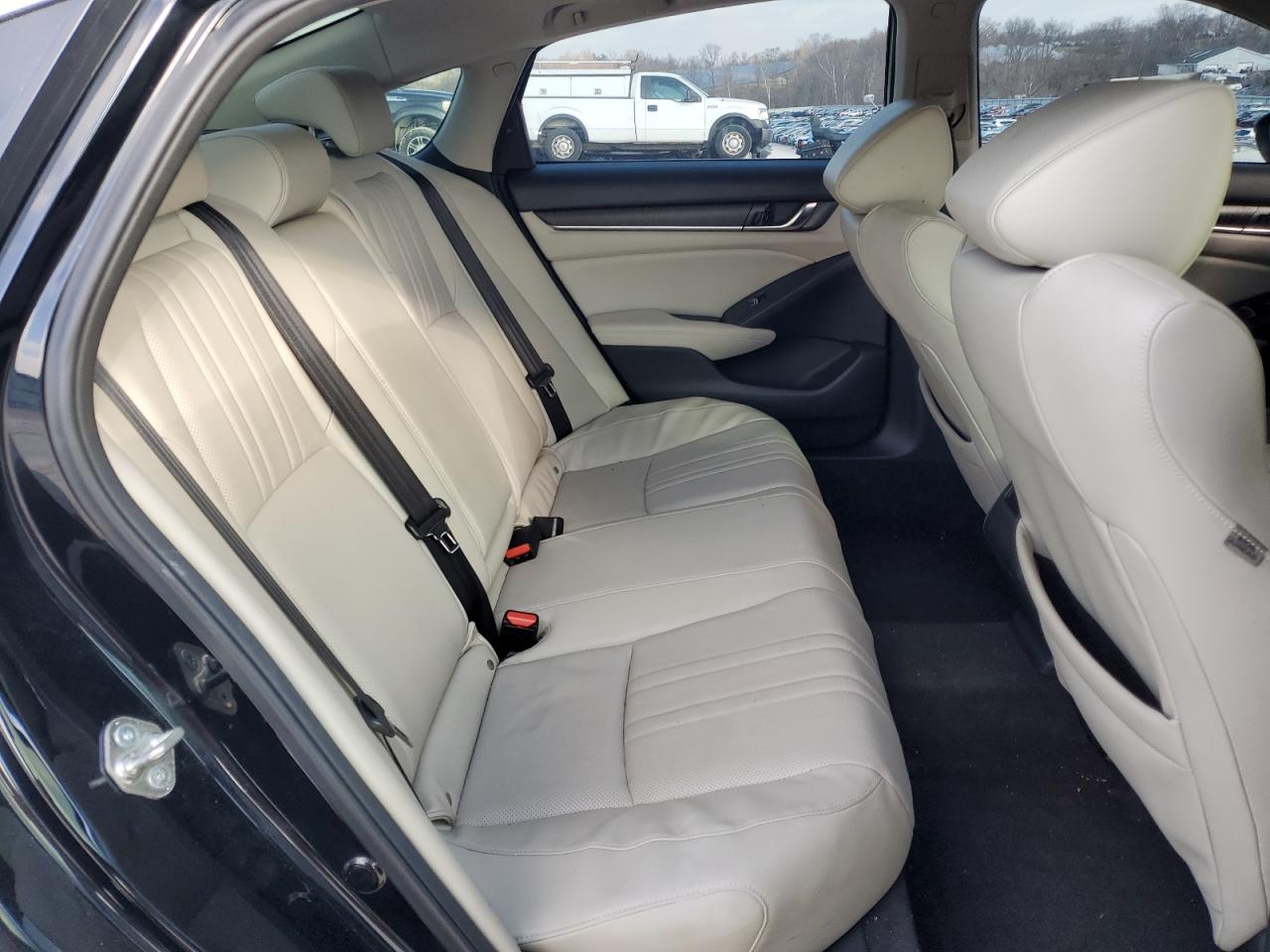 2018 Honda Accord - Image 10
