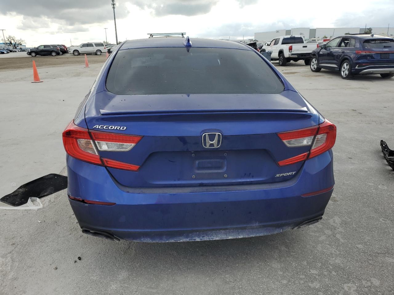 2020 Honda Accord - Image 6