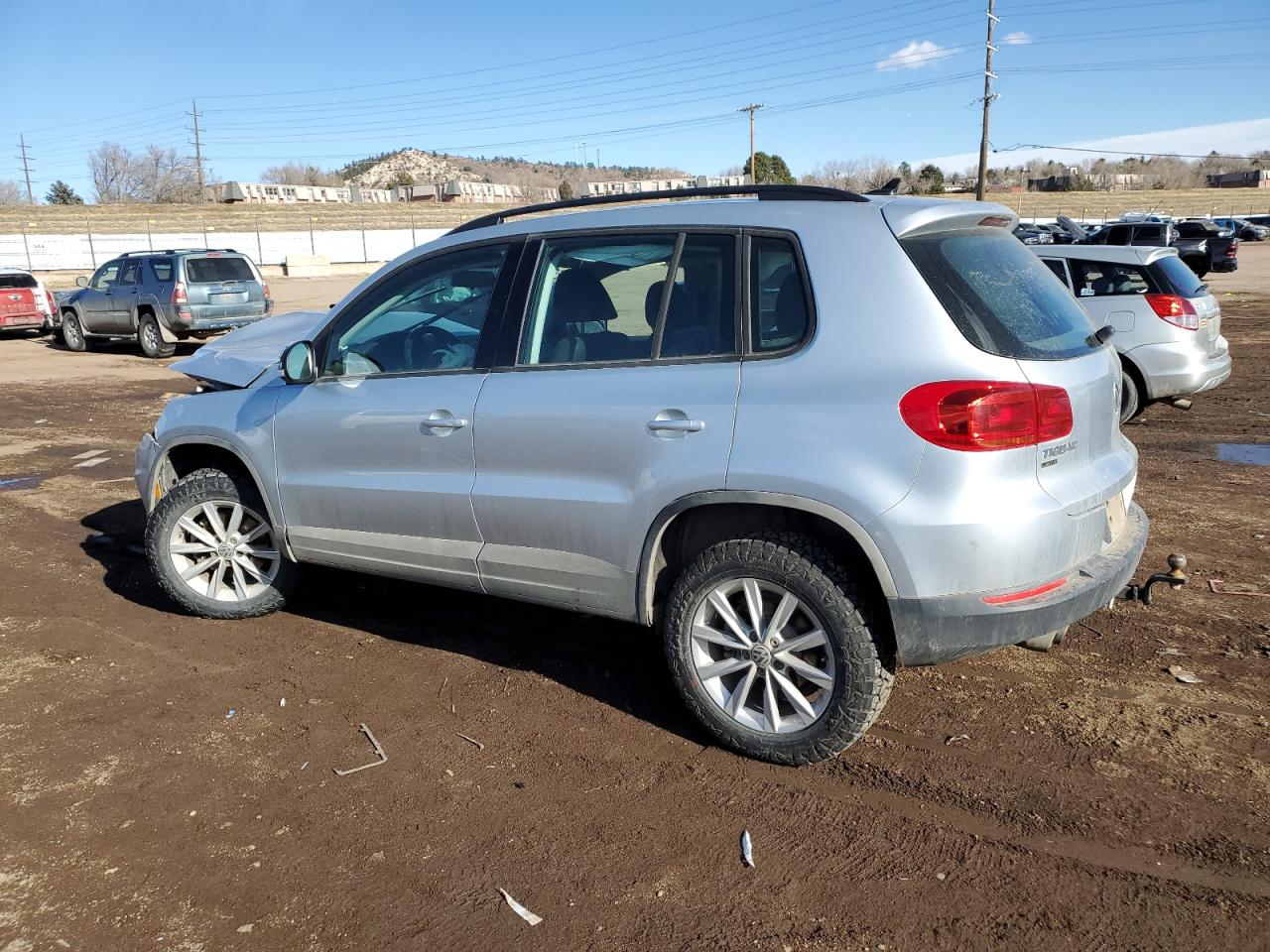 VIN WVGBV7AX1HK043630 2017 VOLKSWAGEN TIGUAN no.2