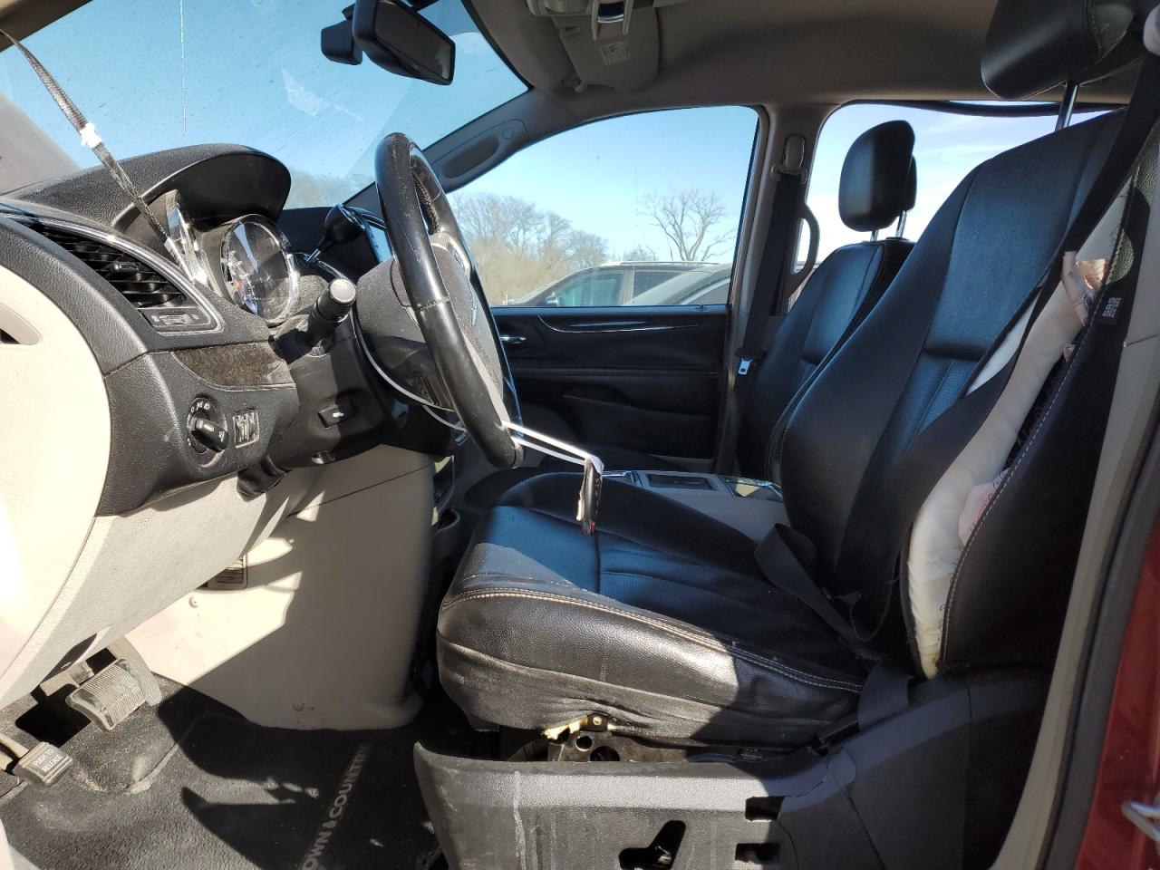 2014 Chrysler Town & Country Touring L VIN: 2C4RC1CGXER238531 Lot: 83840424