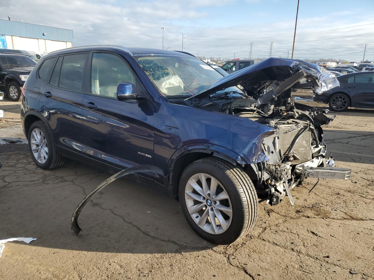 VIN 5UXWX9C53F0D55370 2015 BMW X3 no.4