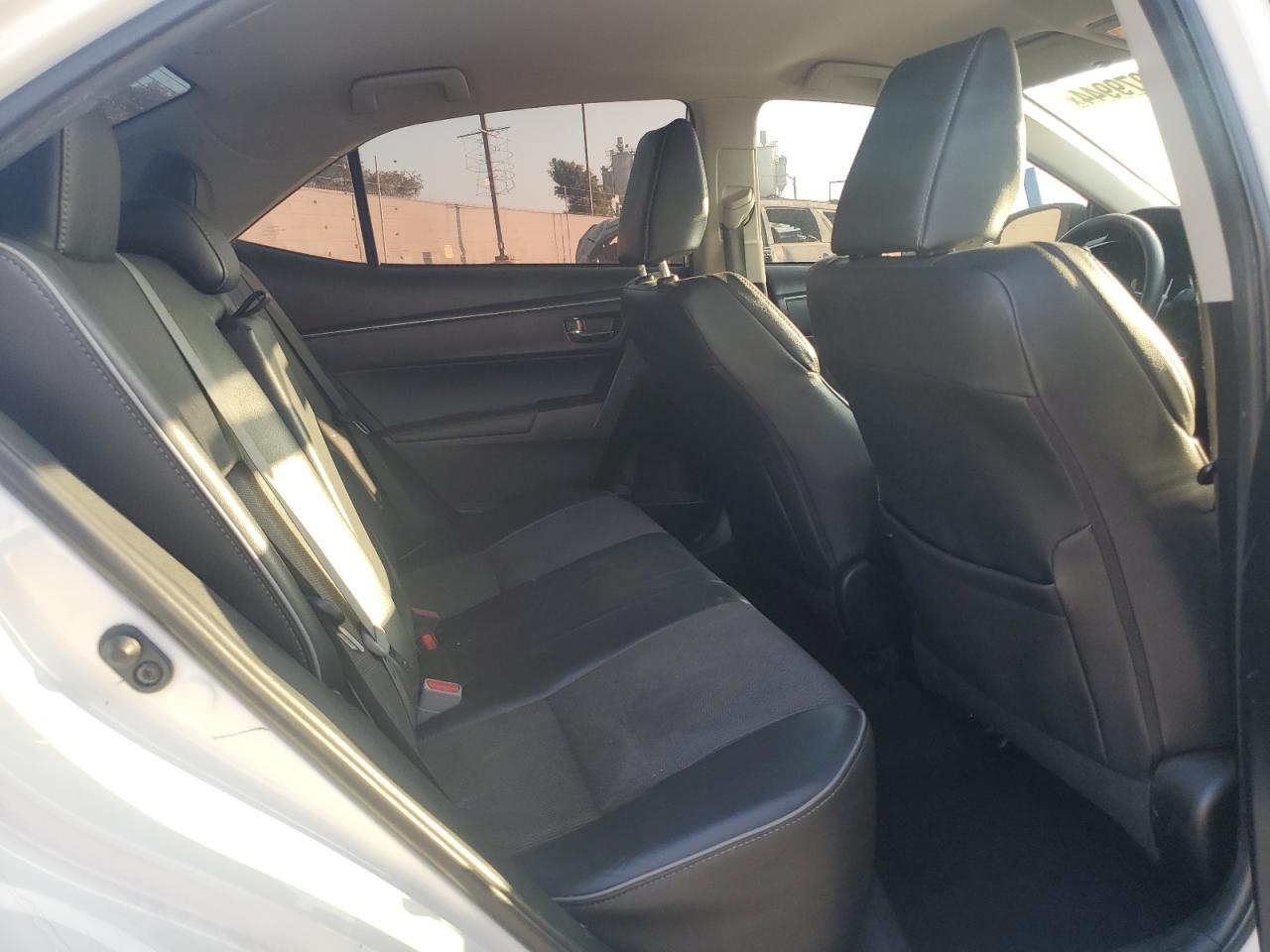 2015 Toyota Corolla - Image 10