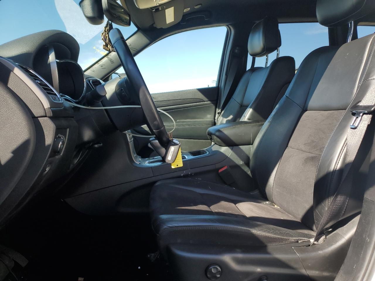 2020 Jeep Grand Cherokee - Image 7