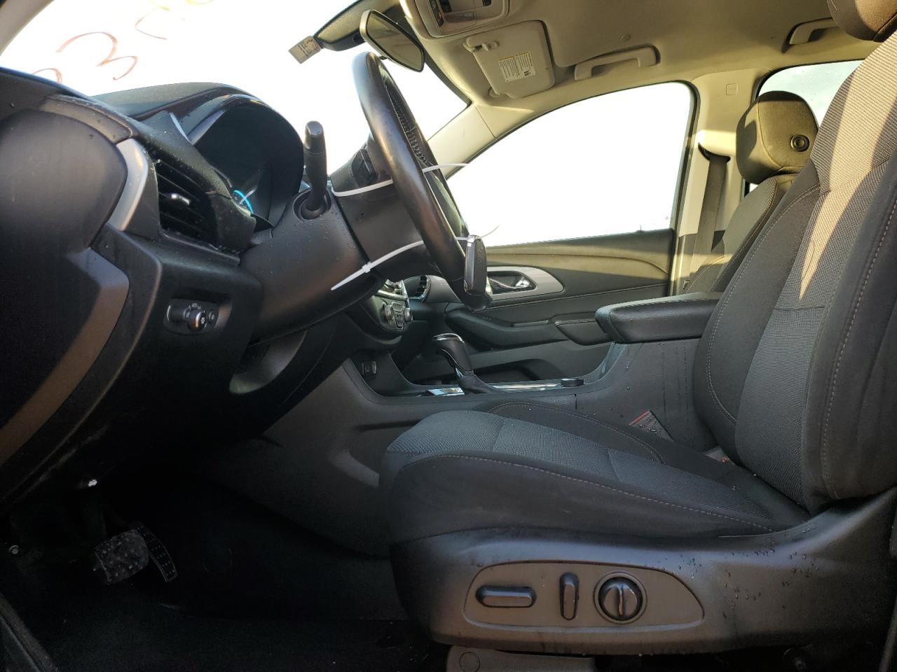 2018 Chevrolet Traverse - Image 7