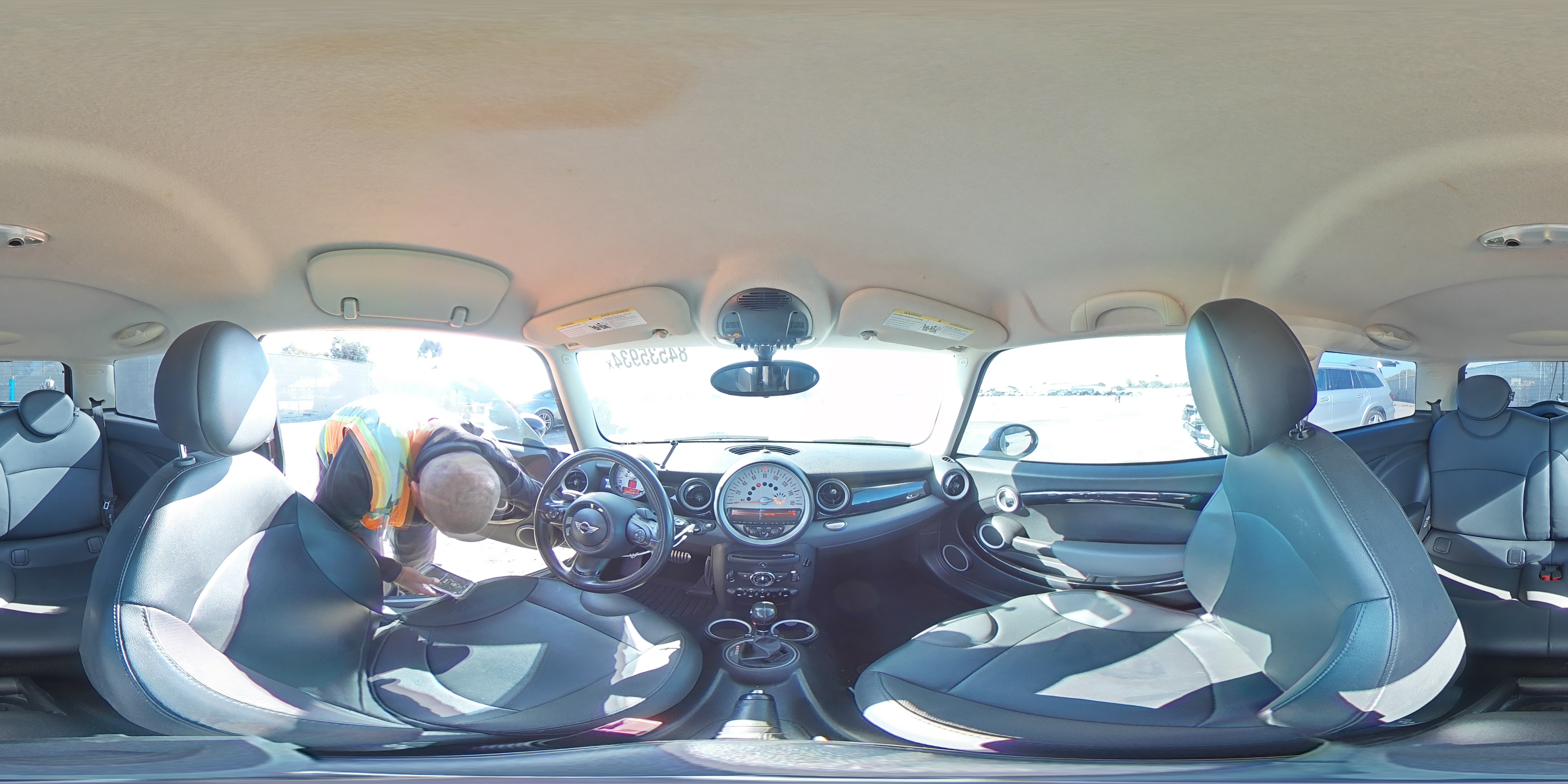 2011 Mini Cooper S VIN: WMWSV3C52BTY12661 Lot: 84535934