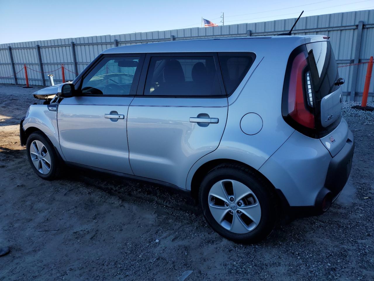 VIN KNDJN2A21G7831428 2016 KIA SOUL no.2