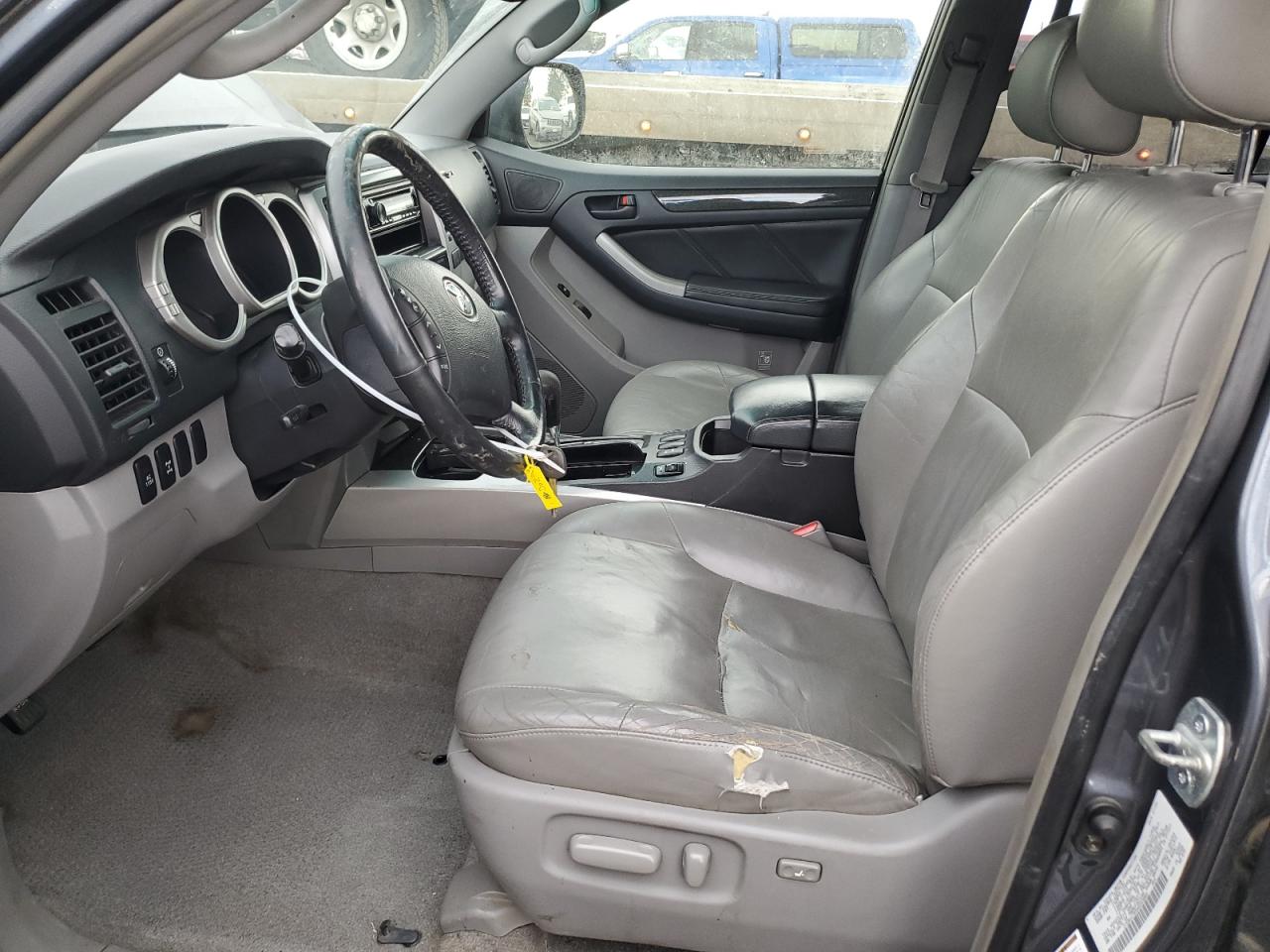 2004 Toyota 4Runner - Image 7