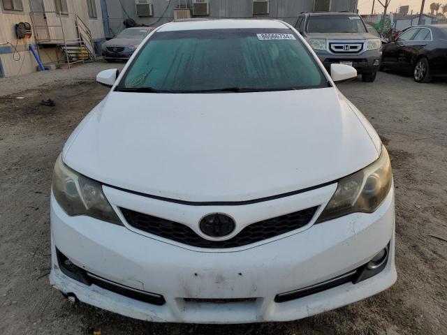  TOYOTA CAMRY 2013 Білий