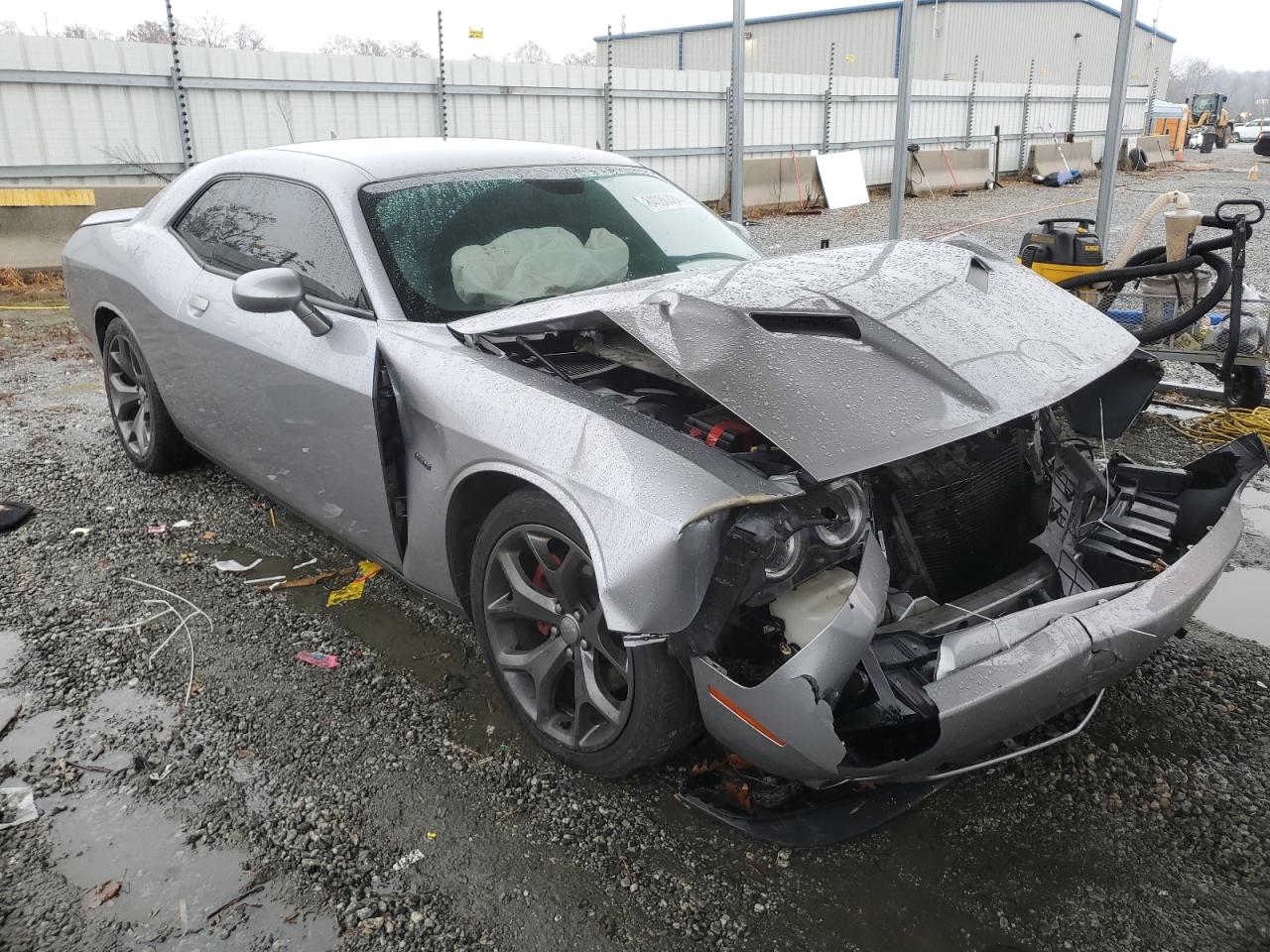 2015 Dodge Challenger - Image 4